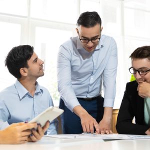 Labour Law Advocate - lawcrust